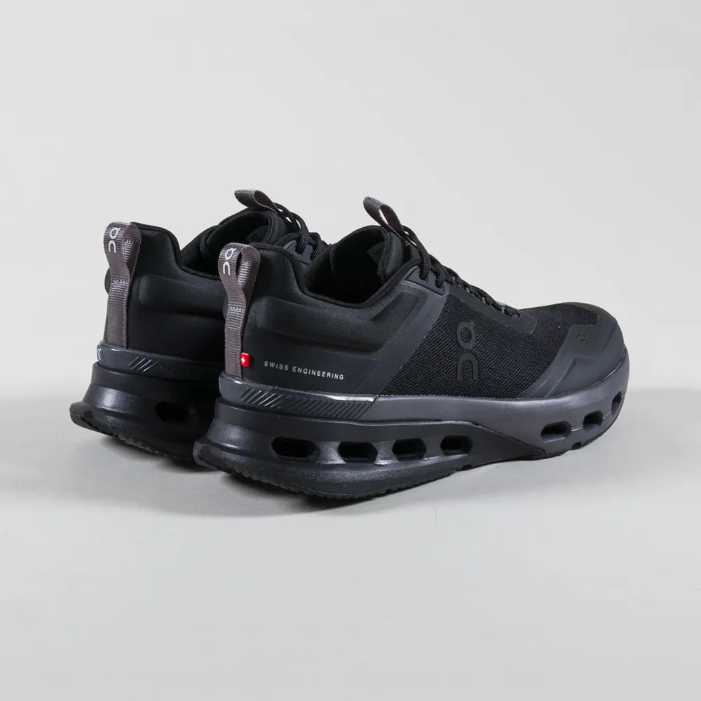 On CloudNova X Black/Eclipse