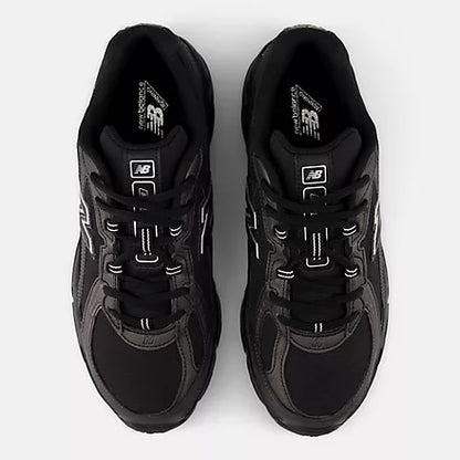 New Balance 740 Black/Silver